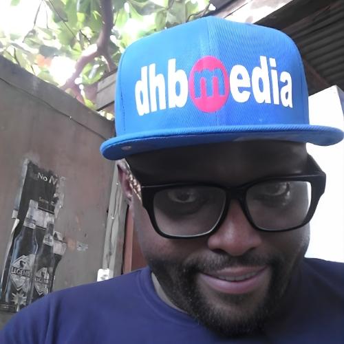 Portrait of Arowa Oladapo